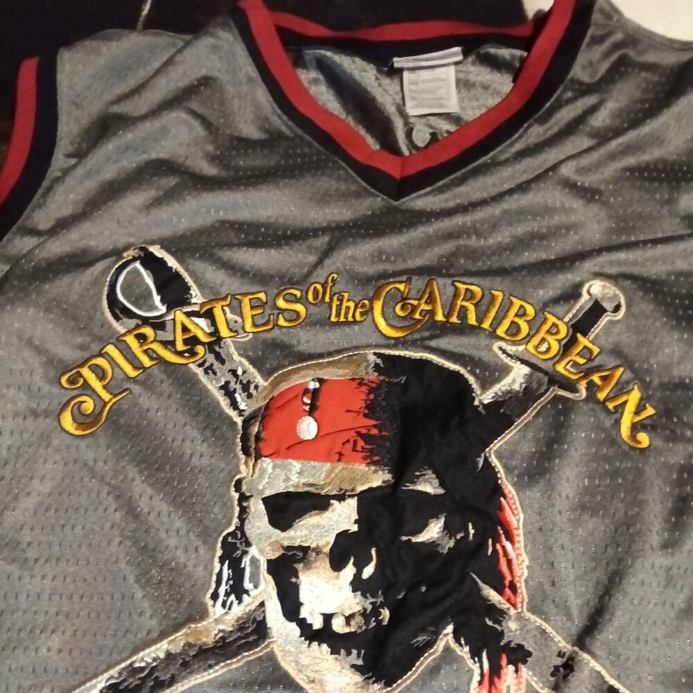 Pirates of the Caribbean jersey - Picture 3 of 6